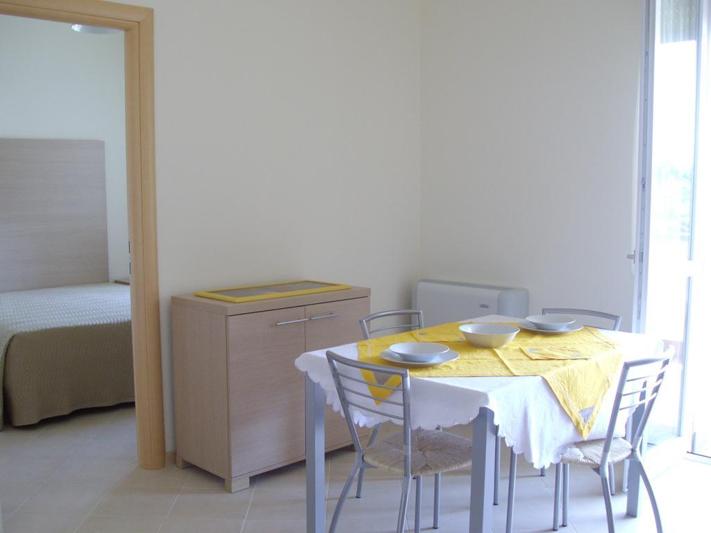 Residence Cleo Llido Degli Estensi Ngoại thất bức ảnh