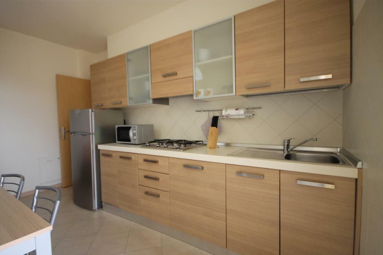 Residence Cleo Llido Degli Estensi Ngoại thất bức ảnh